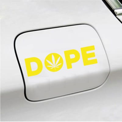 Bumpersticker - Dope - 4,5 X 17 - Geel