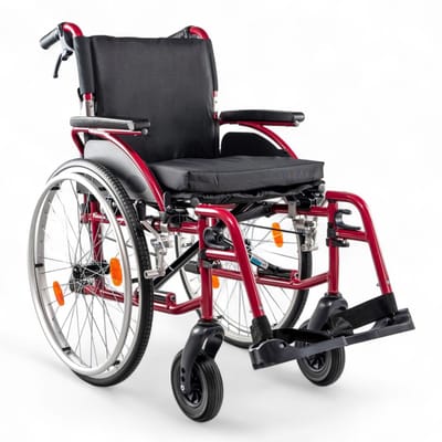 Rolstoel Plaza PL5 – Lichtgewicht aluminium – Rood – Zitbreedte 45 cm – 13,9 kg – Compact opvouwbaar – Lekvrije PU-banden – Quick-release wielen – Handremmen – Opklapbare armleuningen – Inclusief zitkussen