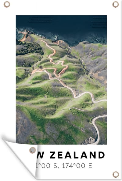 Muurdecoratie Nieuw Zeeland - Strand - Bergen - Groen - 120x180 cm - Tuinposter - Tuindoek