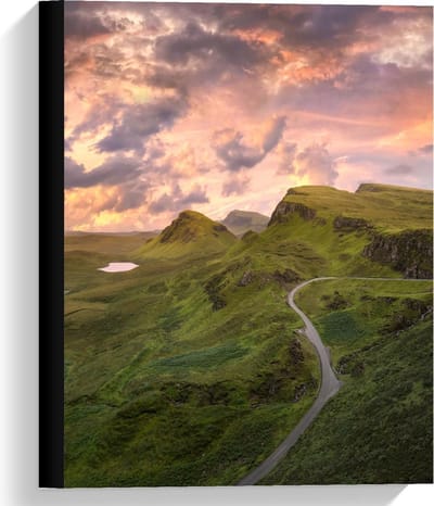 Canvas  - The Quiraing Landschap, Schotland - 30x40cm Foto op Canvas Schilderij (Wanddecoratie op Canvas)