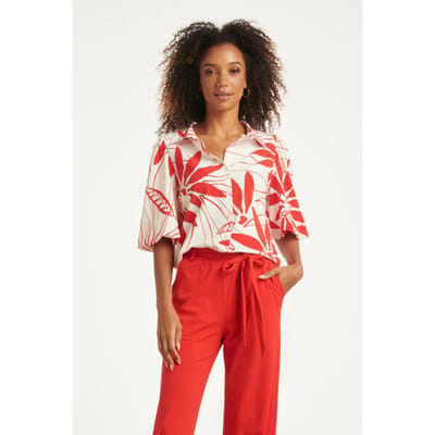 Smashed Lemon Travel blouse met rode bloemprint en korte pofmouw |