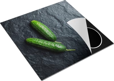 Chefcare Inductie Beschermer Twee Komkommers op Zwarte Marmer - 78x78 cm - Afdekplaat Inductie - Kookplaat Beschermer - Inductie Mat