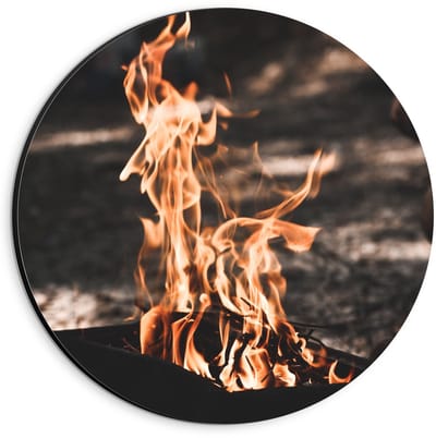 Dibond Wandcirkel - Brandend Vuur - 20x20cm Foto op Aluminium Wandcirkel (met ophangsysteem)