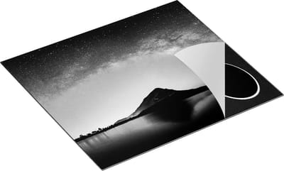 Chefcare Inductie Beschermer Melkweg bij een Berg in Thailand - Zwart Wit - 60x50 cm - Afdekplaat Inductie - Kookplaat Beschermer - Inductie Mat