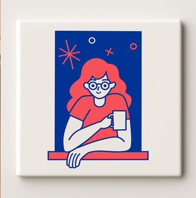 Koffieliefhebber Tegel – Moderne Minimalistische Vrouw met Mok Design – 15x15 cm Keramische Wanddecoratie – Stijlvol Cadeau voor Thuis, Kantoor & Café Decor