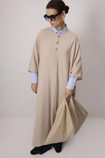 Touché Privé - Crêpe jurk met vleermuismouwen - Beige - Dames