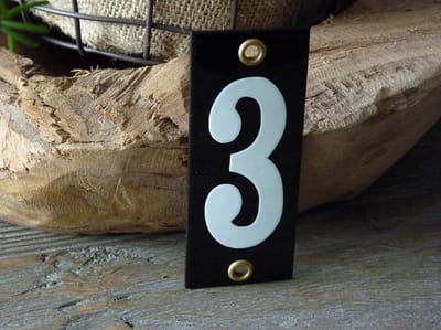 Emaille huisnummer 10x4 zwart/wit nr. 3