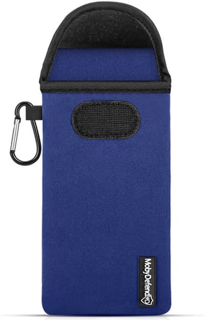 MobyDefend Hoesje - Geschikt voor Samsung Galaxy S22 Ultra - Neopreen Pouch Met Karabijnhaak - Insteek - Riemlus - Blauw