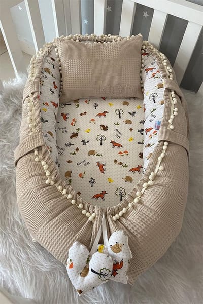 Babynestje en Hoofdkussen- Lichtbruin en Vos Patroon - 74 x 40 cm