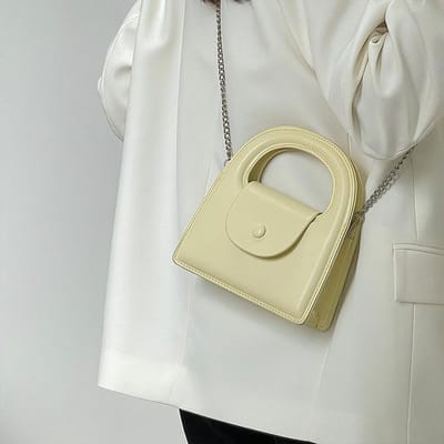 Nouveau Sac à Main Couleur Bonbon Jaune Crème pour Femmes Filles Sac Rond Uni Sac Bandoulière Chaîne Sac à Main Polyvalent white