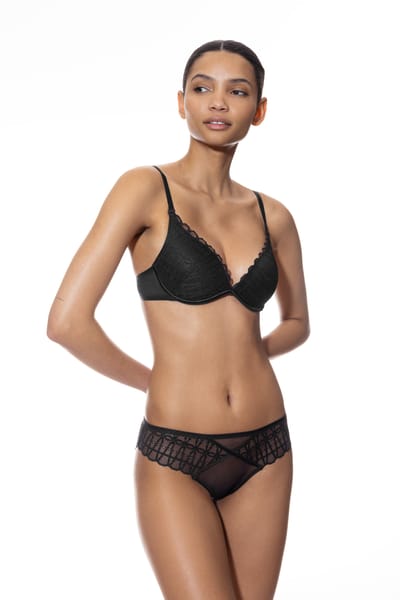 Push-up-beha Serie Captivating Zwart