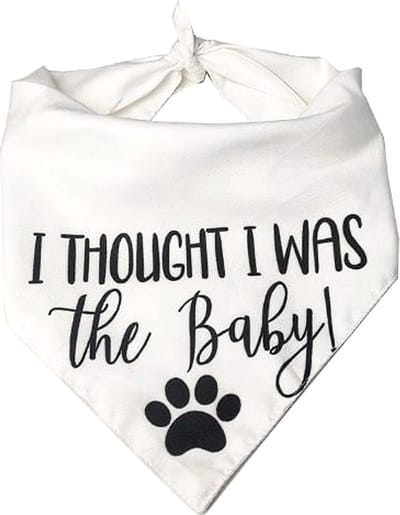 Honden bandana I Thought I was the Baby wit met zwarte tekst en honden pootje - hond - bandana - babyshower - genderreveal - i thought i was the baby - huisdier