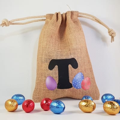 Paaszakje - letter T - pasen, paaseitjes, paaseizakje, cadeautje, feestdag, paashaas, paaseieren, verpakken