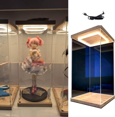 Verlichte Acryl Displaycase voor Collectibles - Transparant met Houten Basis, 10x10x25cm