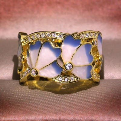 Hete Verkoop Thaise Blauwe Emaille Kleurrijke Bloemige Ring Vlinder Lijm Ring Pruimenbloesem No. 10 white