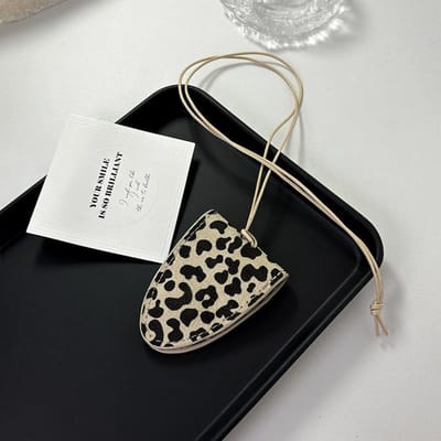 Luipaardprint Leer Nek Hanger Zonnebril Clip Brillenketting Opbergketting Dames Hangtouw Truiketting wit