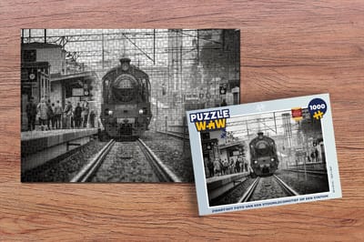 Puzzel Zwart-wit foto van een stoomtrein op een station - Legpuzzel - Puzzel 1000 stukjes volwassenen