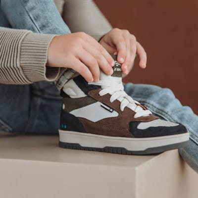 BunniesJR 225990-420 Jongens Hoge Sneakers - Bruin - Leer - Veters