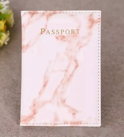 Akyol - Paspoorthouder - Paspoort Hoesje - Cover - marmer paspoort hoesje - spatwaterdicht - rood - vakantie - paspoort hoes marmer - marmerlook paspoort hoes - Mapje - Paspoort tasje - portemonnee - paspoort organizer - reisetui -