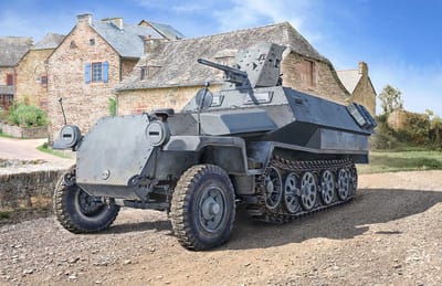 Italeri Modelbouwpakket Militaire voertuigen - 7079 Sd.Kfz. 251/10 Schutzenpanzerwagen 3.7cm PaK Plastic - 1:72 - Modelbouw