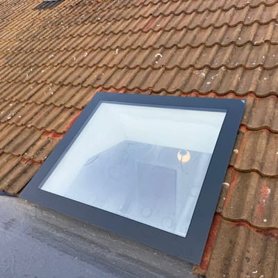 Vast Dakraam 80x80 cm – Triple Glas HR+++ – Voor Hellend Dak – UV Bescherming