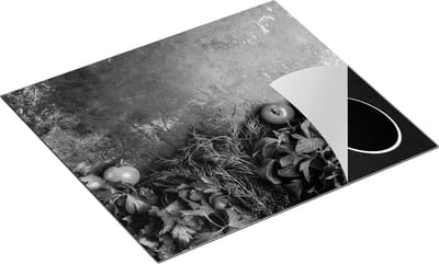 Chefcare Inductie Beschermer Groene Sla met Tomaten op Grijze Marmer - Zwart Wit - 60x50 cm - Afdekplaat Inductie - Kookplaat Beschermer - Inductie Mat