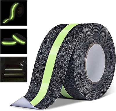 QTTVBTNA – Antislip Tape – Anti Slip Strip Tape Zelfklevend – Glow in the Dark – Antislip Tape voor Trap, Ladder, Vloer, Traptreden en Binnen/Buiten Gebruik – Waterbestendig – 10m x 5cm – Zwart