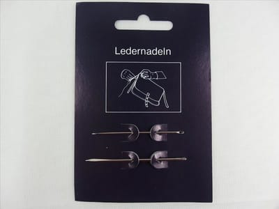 2 leernaalden op blister - Germany - 2x leernaald - ledernaalden - naainaalden voor leer