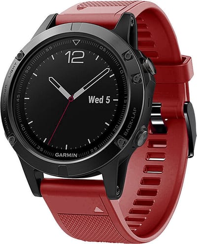 Strap-it Siliconen Sport Bandje  Rood geschikt voor Garmin Fenix 9 (Pro) 47mm - Fenix 8 (Pro-E-47mm) - Fenix 7 (Solar-Pro) - 6 (Solar-Pro) - Fenix 5 (Plus) / Forerunner 970 - 965 - 955 - 945 - 935 - 745 - Comfortabel & Zweetbestendig
