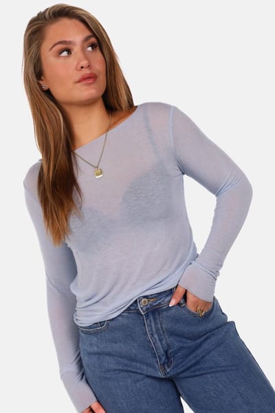 Getdrezzed Top - Maat: M - Transparante boothals top met cashmere lichtblauw