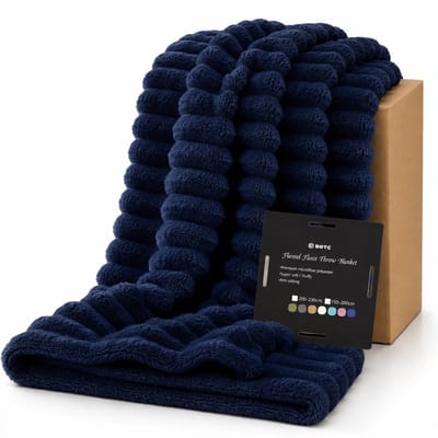 BOTC Luxe Fleece deken - Plaid - Super Zacht, Warm en Donzig - Cadeau - 150x200cm - Donkerblauw