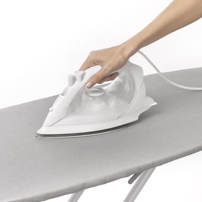 Universele Strijkplankhoes - Eenvoudig te Verstellen met Clip | 2 Lagen Schuim en 100% Katoen | Perfecte Pasvorm voor Strijkplanken | Aankleedmaat 115 x 38 cm | Grijs