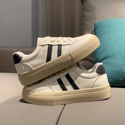 Casual schoenen met dikke zolen en zacht leer, kindermode voor de lente en herfst, nieuwe campus, veelzijdig, trendy, kleine witte schoenen 40 blauw