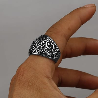 Bague Viking Dragon Rune en Acier Inoxydable Bague Homme Mode Tempérament Biker Hip Hop Nœud Celtique Amulette Bijoux Cadeau 9 black