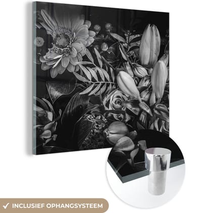 MuchoWow® Glasschilderij 90x90 cm - Schilderij acrylglas - Boeket - Stilleven - Bloemen - Planten - Rood - Foto op glas - Schilderijen