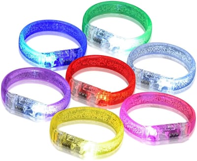 Ynkkvre - Lichtgevend Armbandje – LED Armband – Hardloopband – 14 stuks – 7 kleuren – Vervangbare batterij – Inclusief 12 reservebatterijen – Herbruikbaar voor feesten