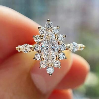 Huitan Sprankelende Gouden Kleur Zirkonia Ringen Nieuwe Trendy Verlovings Trouwringen Dames Accessoires Luxe CZ Sieraden 10 beige