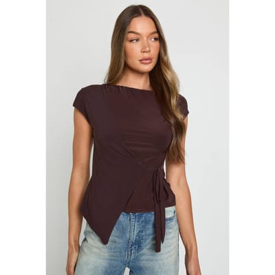 boohoo Dames Dubbel-laagse slinky bootkraagtop met wrap-tie detail | Chocolate | Maat: 10