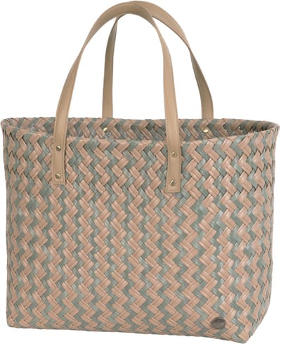 Handed By Faye Shopper – duurzame handgemaakte shopper tas van gerecycled plastic - lichtbruin met lichtgroen - natural brown with sage green