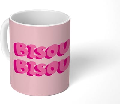 Mok - Koffiemok - Bisou - Roze - Dikke letters - Mokken - 350 ML - Beker - Koffiemokken - Theemok - Mok met Tekst
