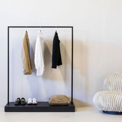 Kledingrek Zwart - Metaal & Mangohout - 125x60x159cm - Kledingrek Liselot - Giga Meubel