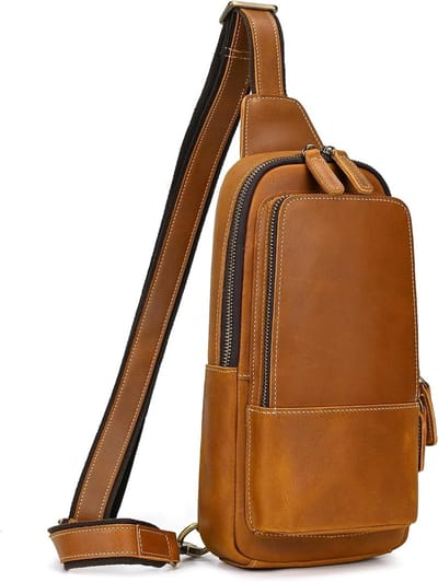 Leren Schoudertas voor Mannen - Ideaal voor Sport, Outdoor Activiteiten en Wandelen - Lichtbruin, Ruimte voor Essentials