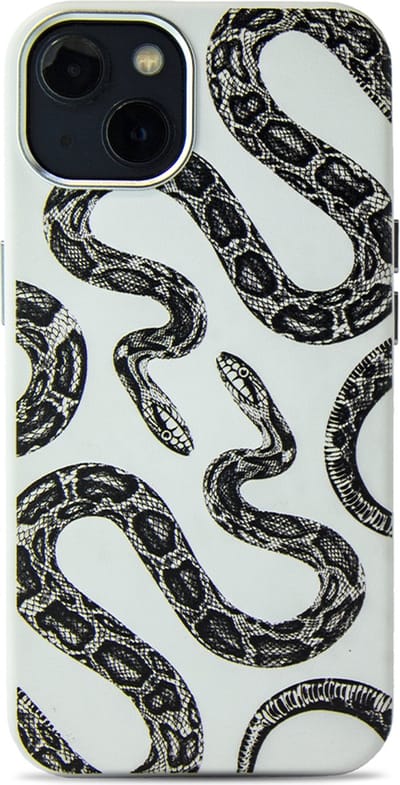 iPhone 15 hoesje - magsafe hoesje / Starcase Battling Snakes - Snake / iPhone hoesje met Magsafe - Kunstleer | Met gratis screen protector t.w.v €9,99!
