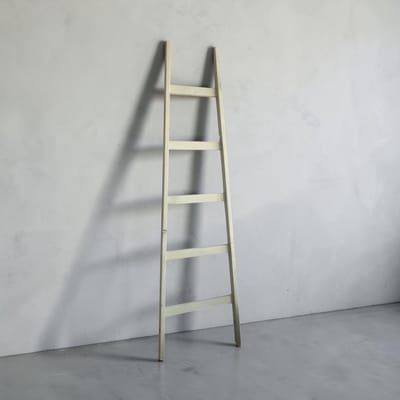 Stoere olijfgroene decoratie ladder