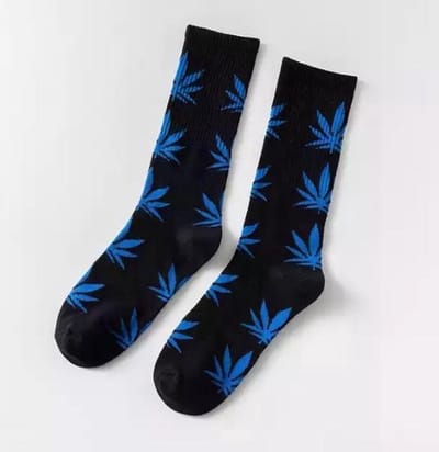 New Age Devi - Wietsokken - Cannabissokken - Wiet - Cannabis - zwart-blauw - Unisex sokken - Maat 36-45