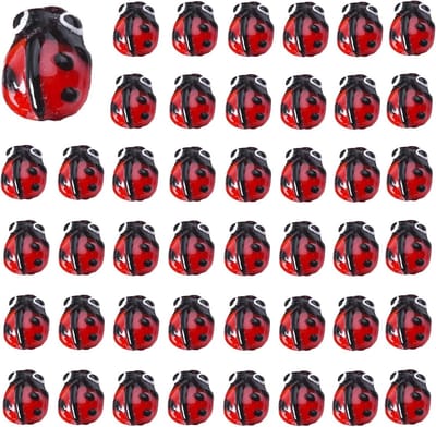 1 Doos Over 40Pcs Lieveheersbeestje Kralen Rood Lampwork Glas Vliegende Dier Insecten Handgemaakte Bead Losse Spacer Elastische Draad Voor Sieraden Maken DIY Armbanden Kettingen Ambachten