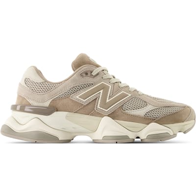 New Balance 9060 Sneakers Dames - Bruin - Maat 40.5 - Leer