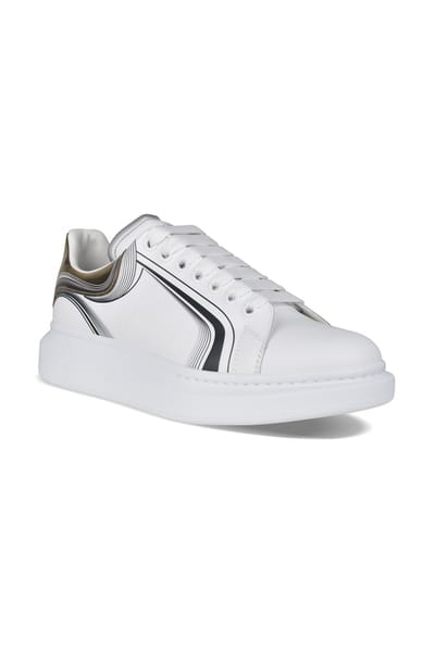 Alexander McQueen Oversize sneakers Wit