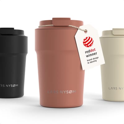 LARS NYSØM Bevægelse Thermos Coffee Mug-to-go 380ml - BPA-vrij met Isolatie - Lekvrije Roestvrijstalen Thermosbeker (Brick Red - Powder)