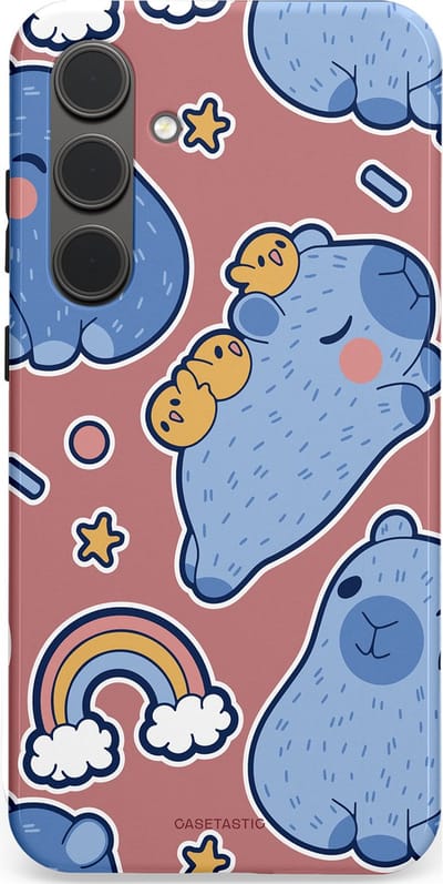 Casetastic Hoesje Geschikt voor Samsung S24 Plus - Stijlvolle Beschermende Duo-layer Case - Capibara knuffelvriend